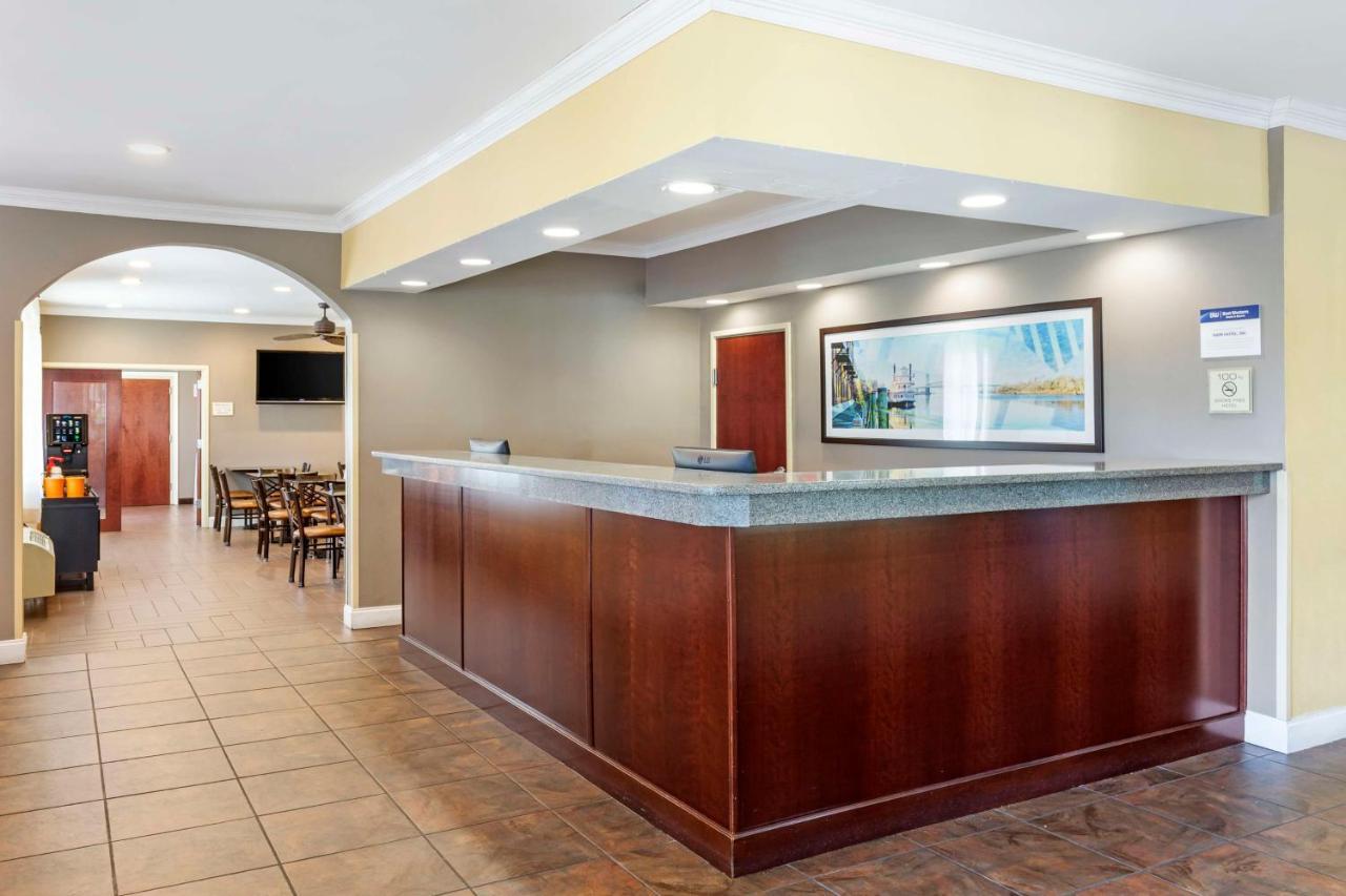 Spark By Hilton Wilmington Carolina Beach Rd Exterior photo