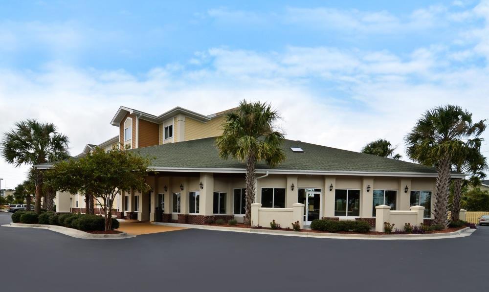 Best Western Plus Wilmington/Carolina Beach Hotel Exterior photo