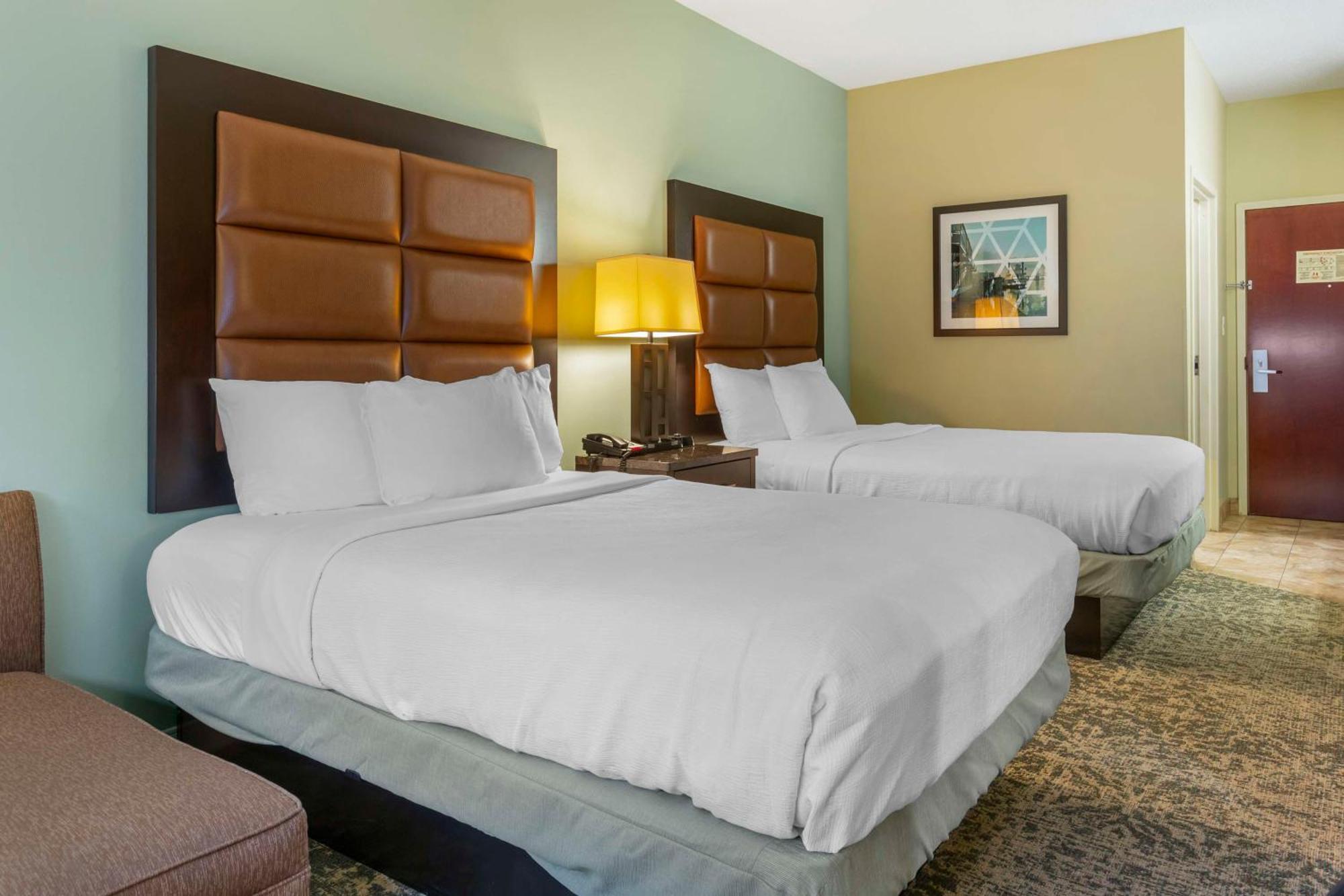 Spark By Hilton Wilmington Carolina Beach Rd Exterior photo
