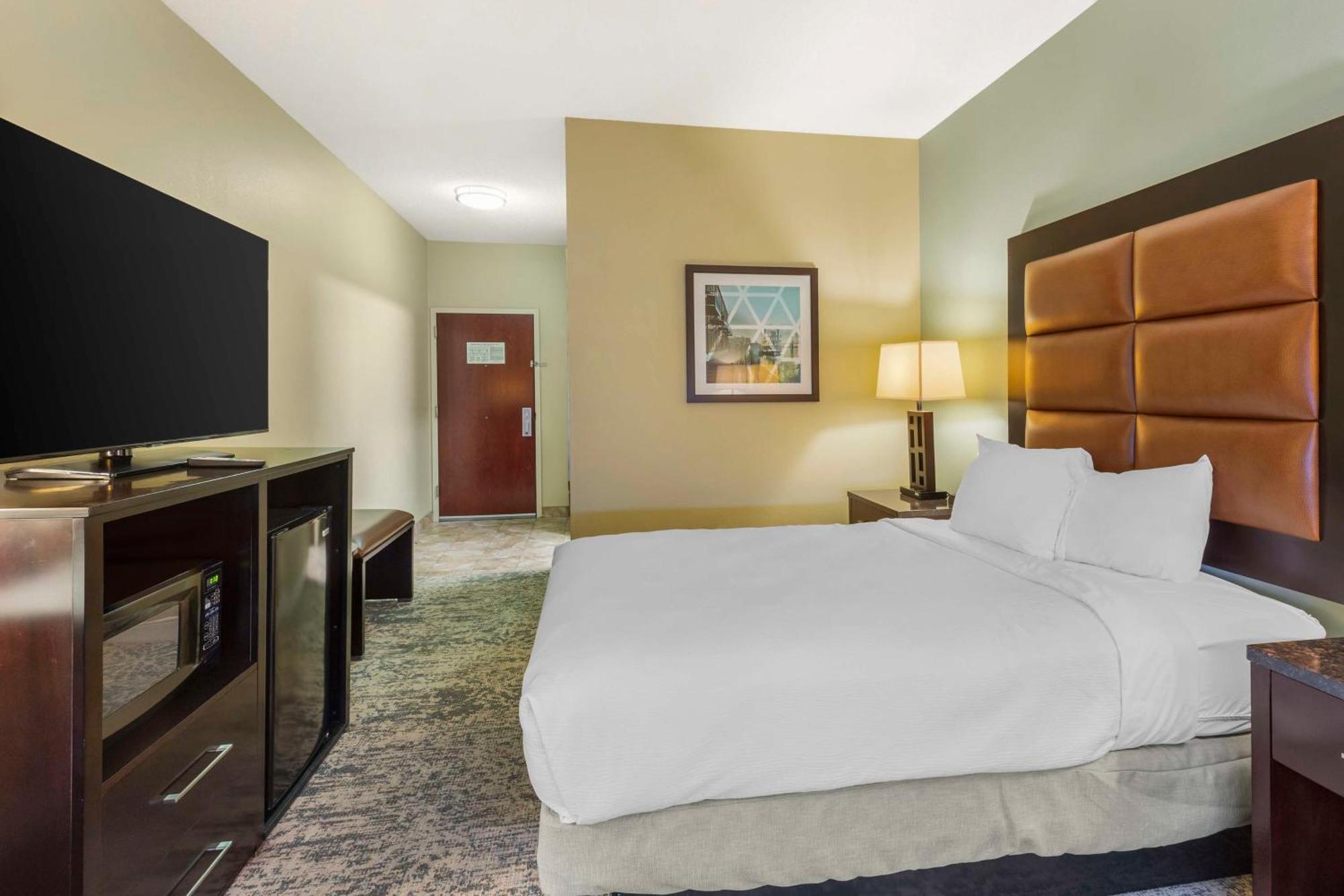 Spark By Hilton Wilmington Carolina Beach Rd Exterior photo