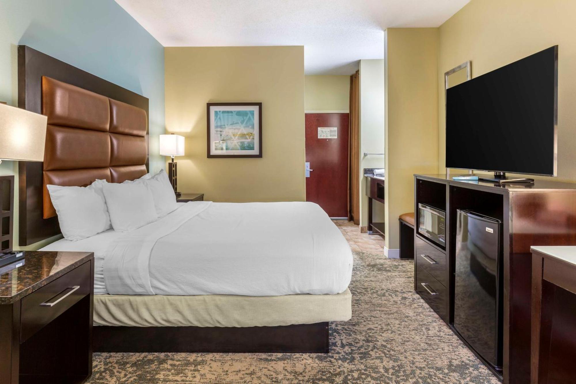 Spark By Hilton Wilmington Carolina Beach Rd Exterior photo