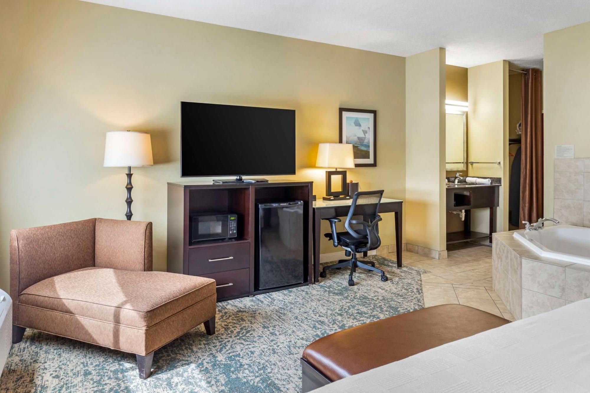 Spark By Hilton Wilmington Carolina Beach Rd Exterior photo